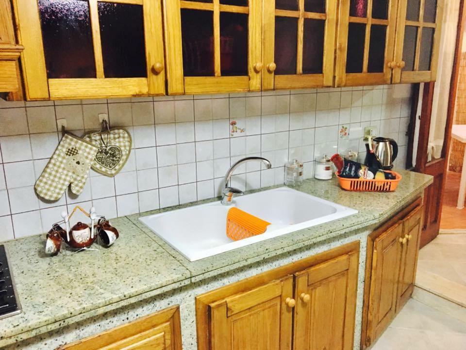 Casa Stromae A Due Passi Dal Mare Apartment เชฟาลู ภายนอก รูปภาพ